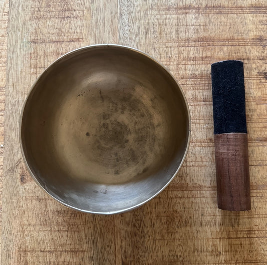 Antieke cobrebati klankschaal klein