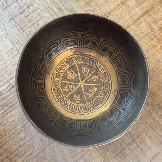 Traditionele klankschaal binnenkant