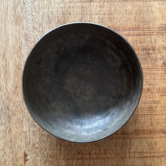 Antieke Klankschaal Cobrebatie binnenkant